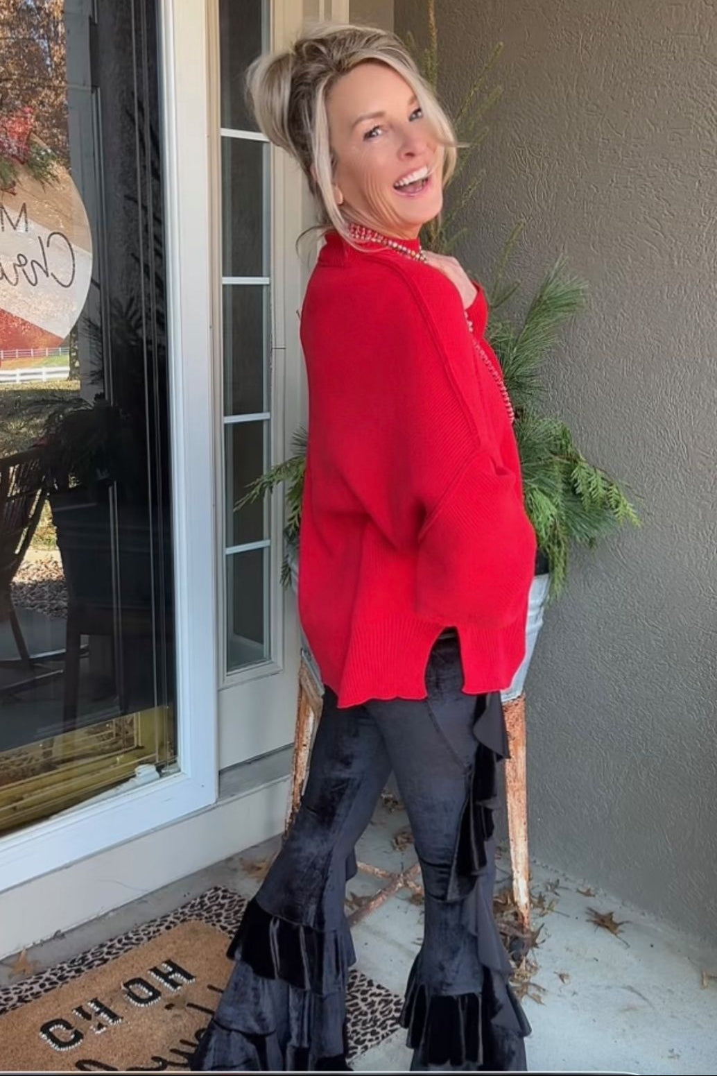 Velvet Ruffle Leggings