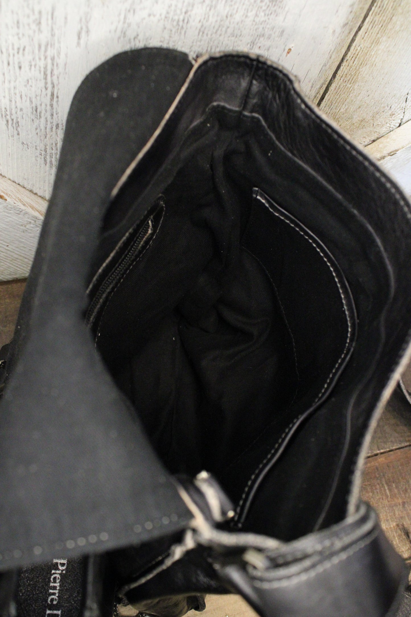 Bed|Stu Venice Beach Black Rustic Handbag