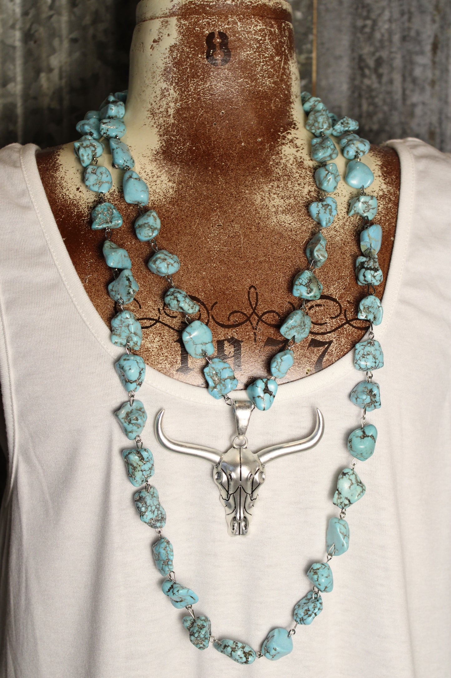 Horizon Horn Turquoise Necklace