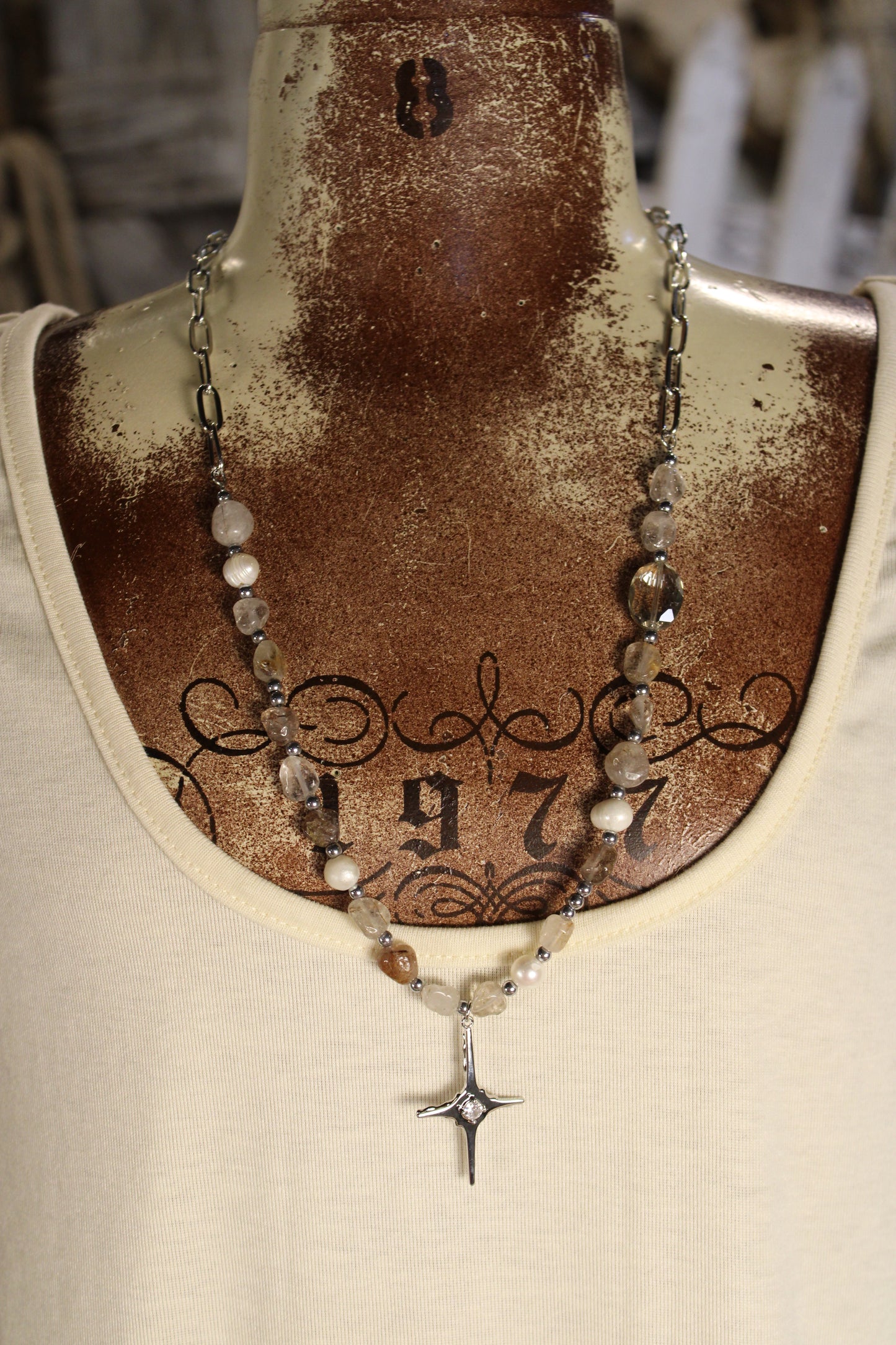 Gwen Necklace