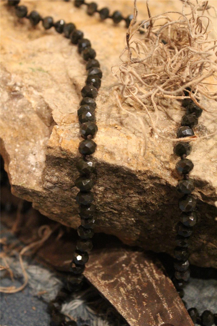 dark grey sparkle and shine crystal bead necklace