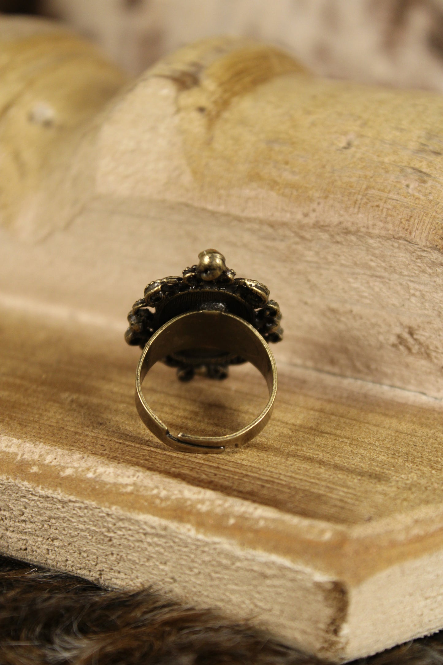 Pearl Whisper Cameo Ring