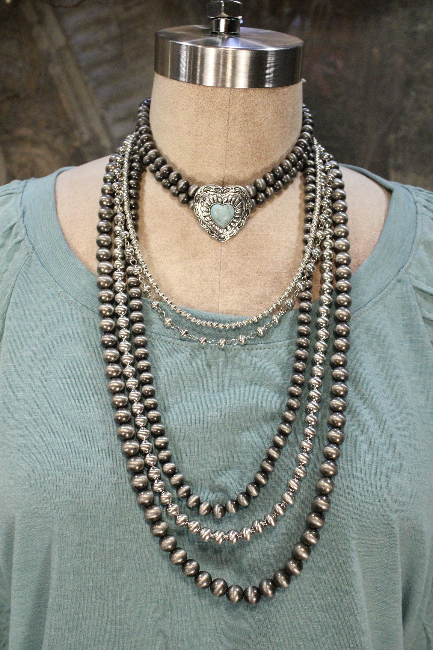 Metallic Pearl Necklace