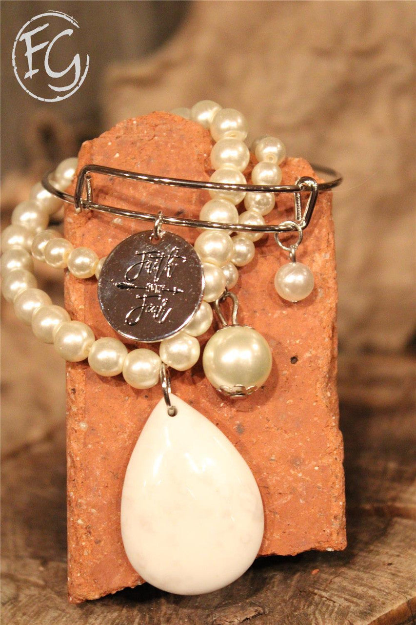 Farm Girls Fancy Frills Bracelet