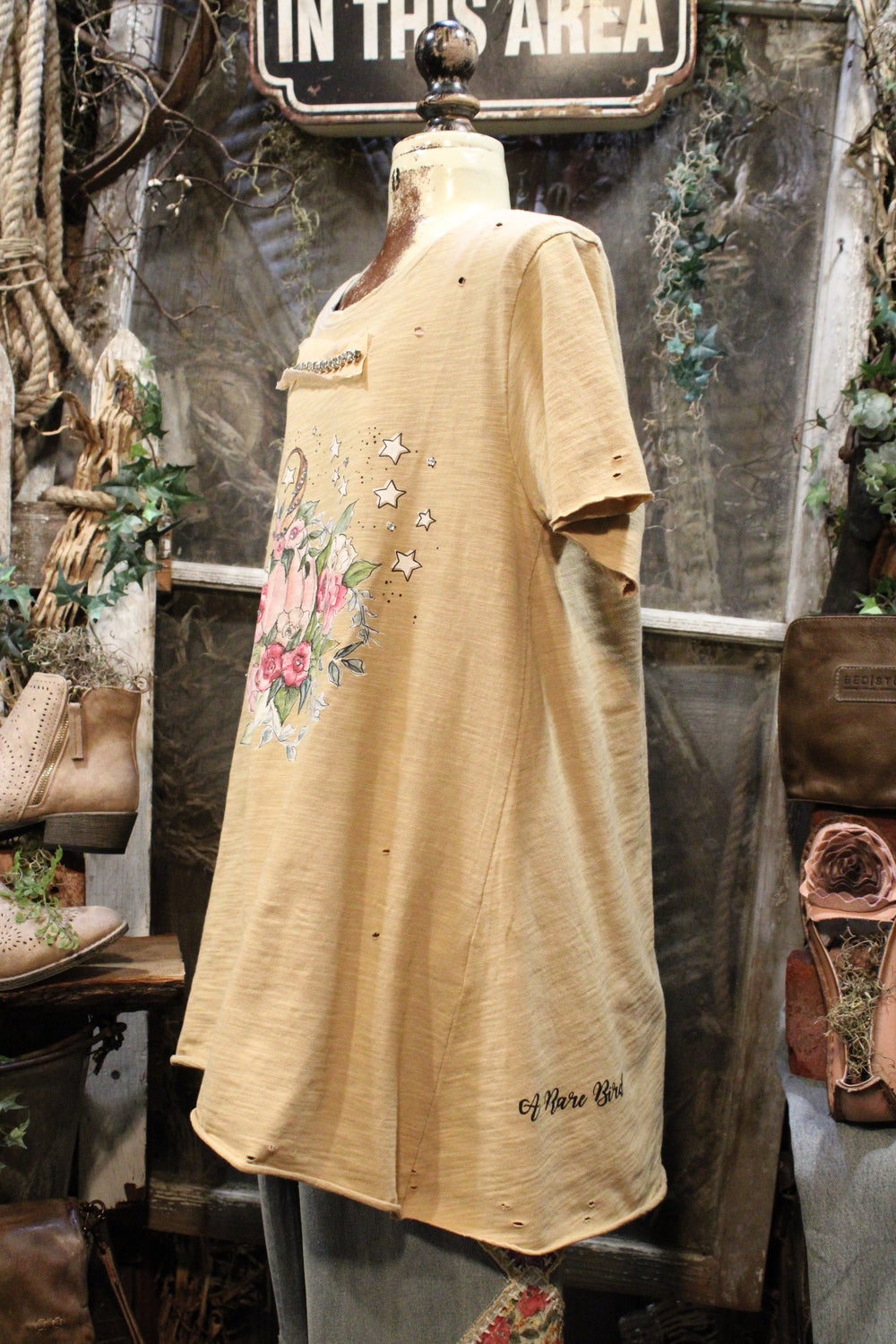 Tattered Pumpkin Tee