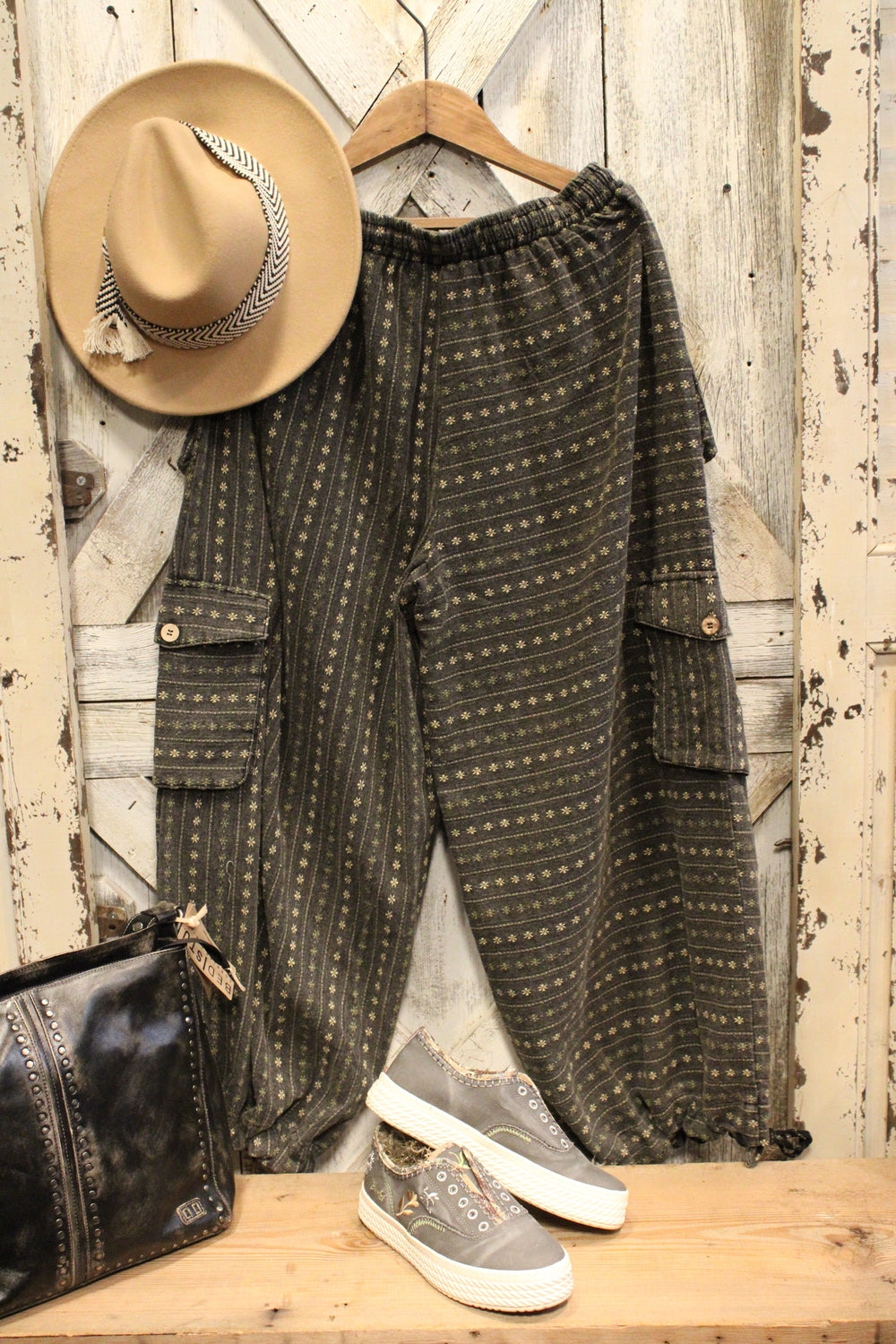 Clover Cottage Palazzo Pants