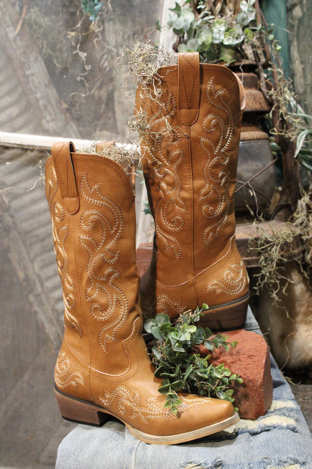 Lily Pearl Cowgirl Boots