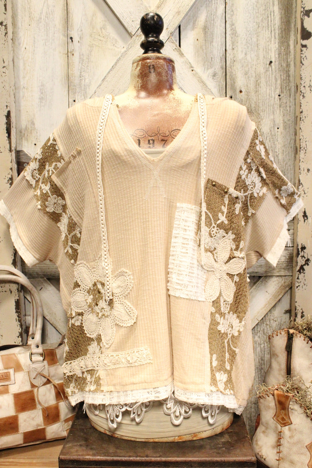Cactus & Lace Casual Hoodie