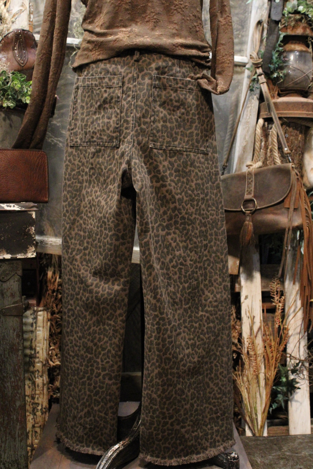 Lazy Leopard Jeans
