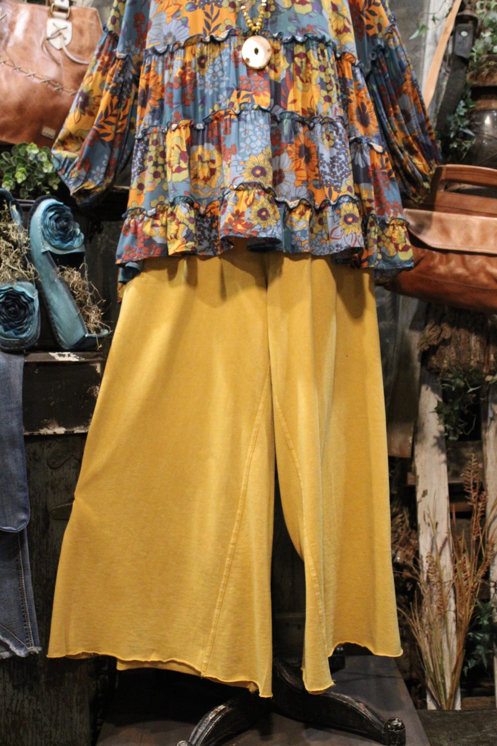 Kick Back Mustard Casual Pants