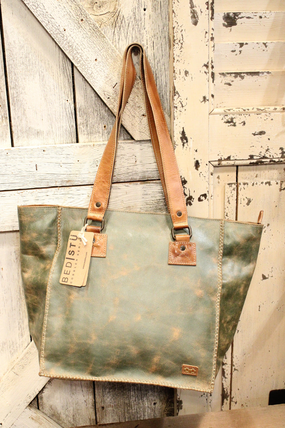 Bed|Stu Celindra Forest Lux Tan Rustic Handbag