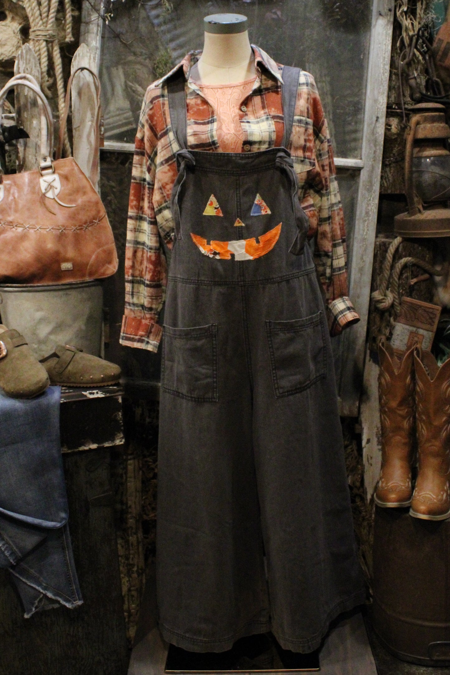 FGO Carving Time Overalls