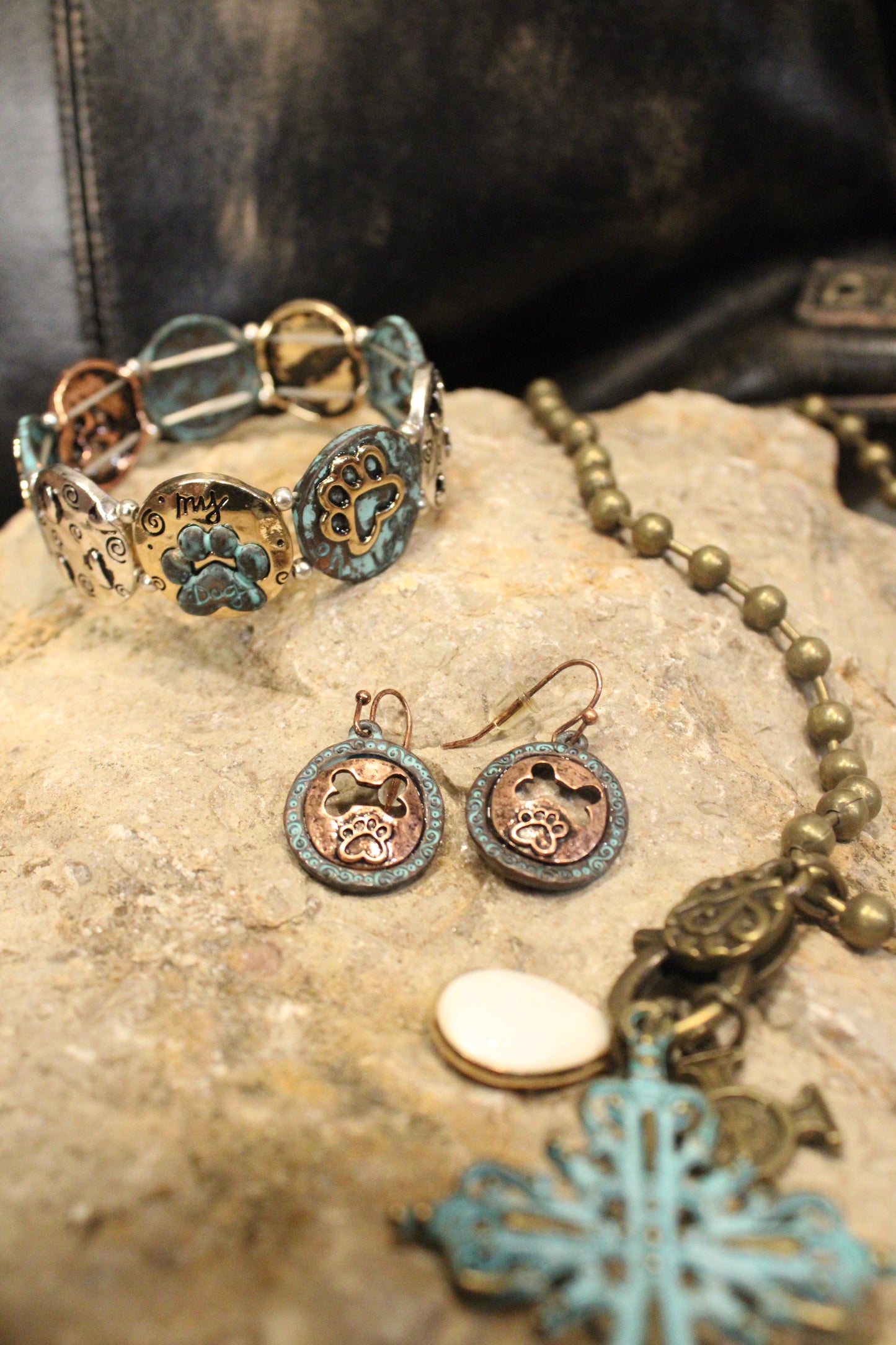 I Love Dog Paws Bracelet