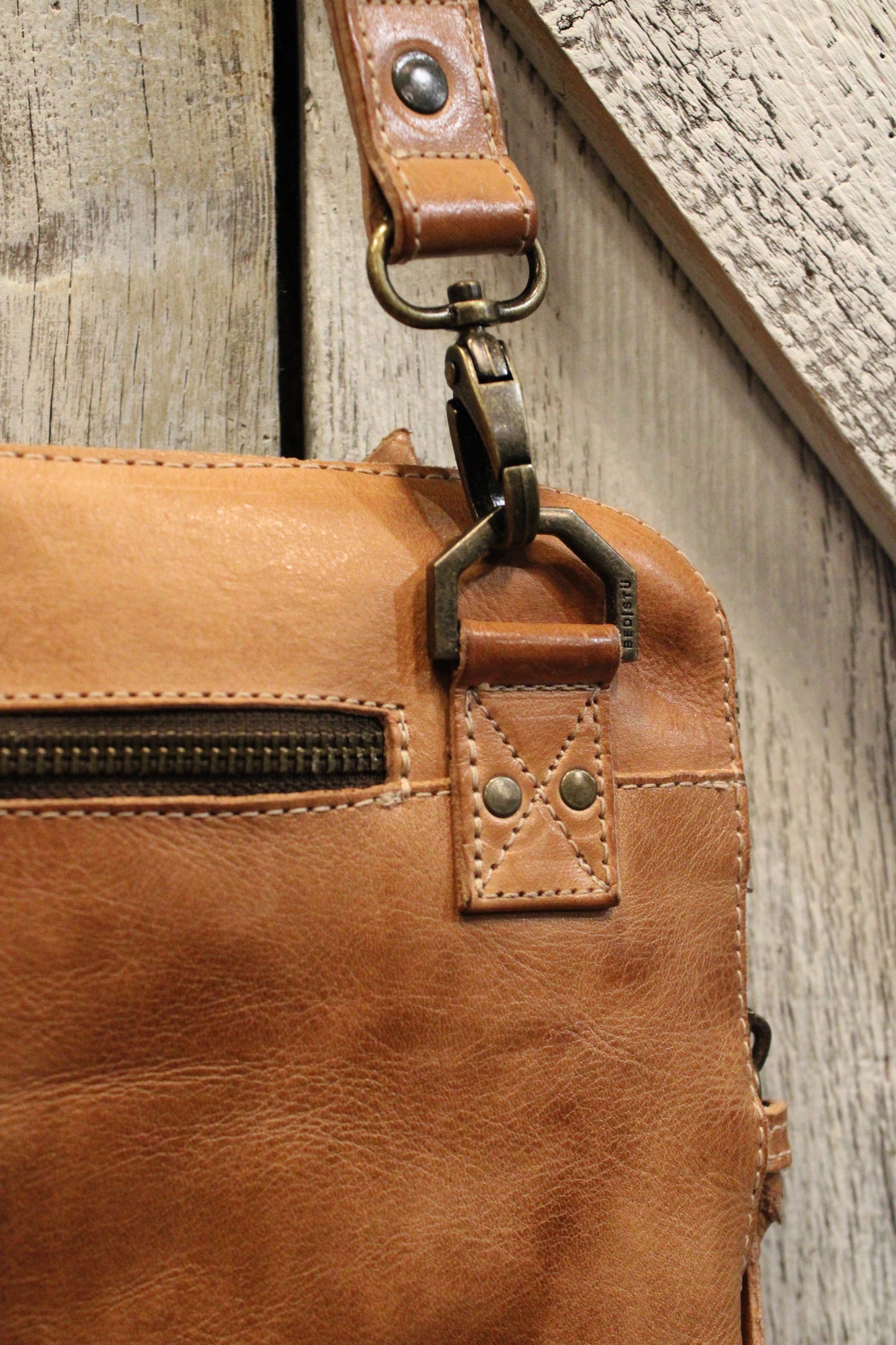 Bed|Stu Aiken Tan Rustic Handbag