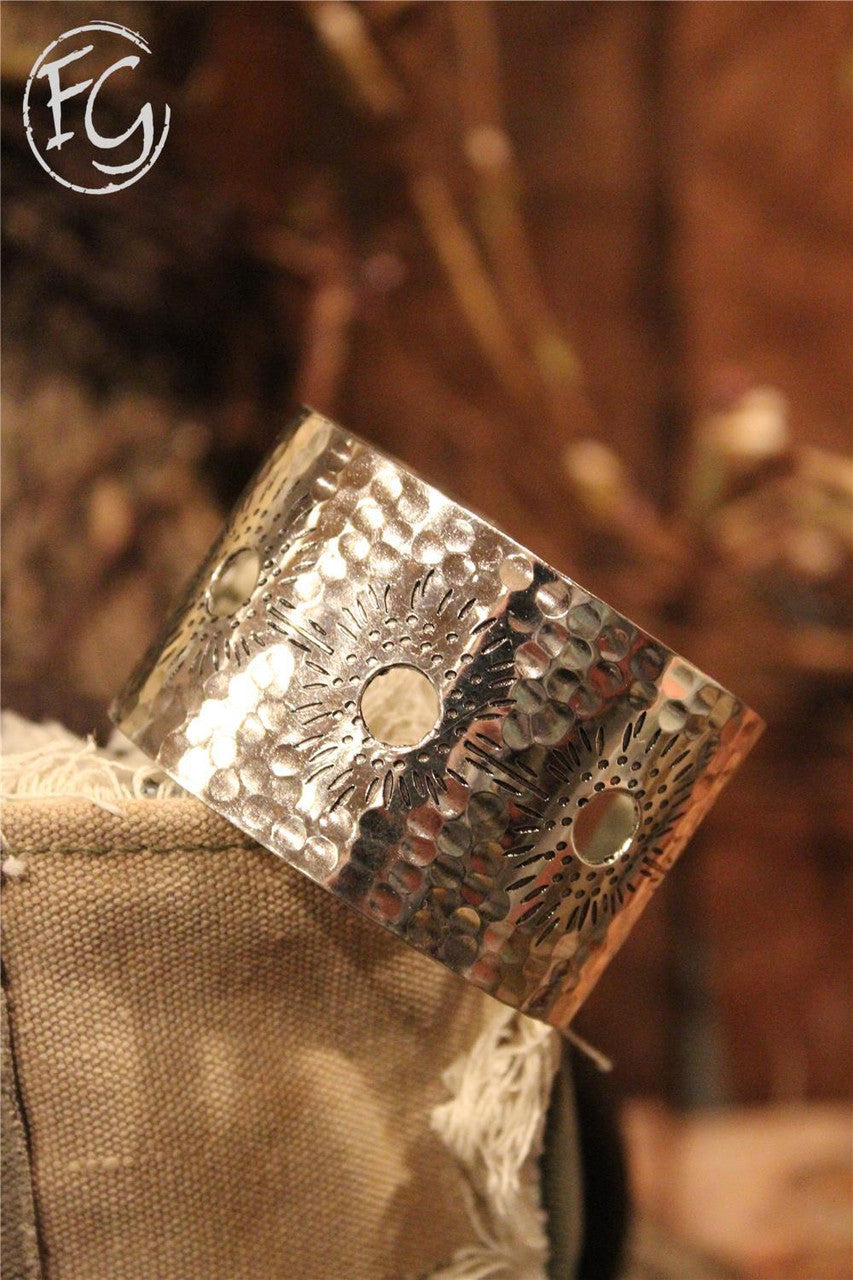 Bracelet, Farm Girls Fancy Frills