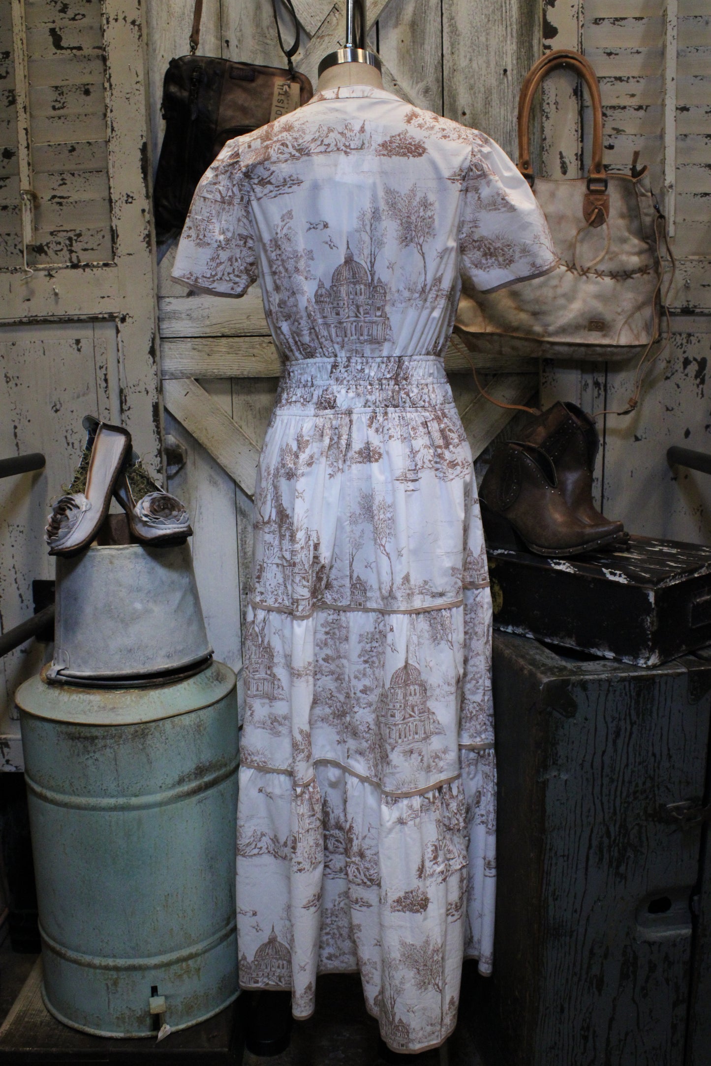 Governors Mansion Latte Dress