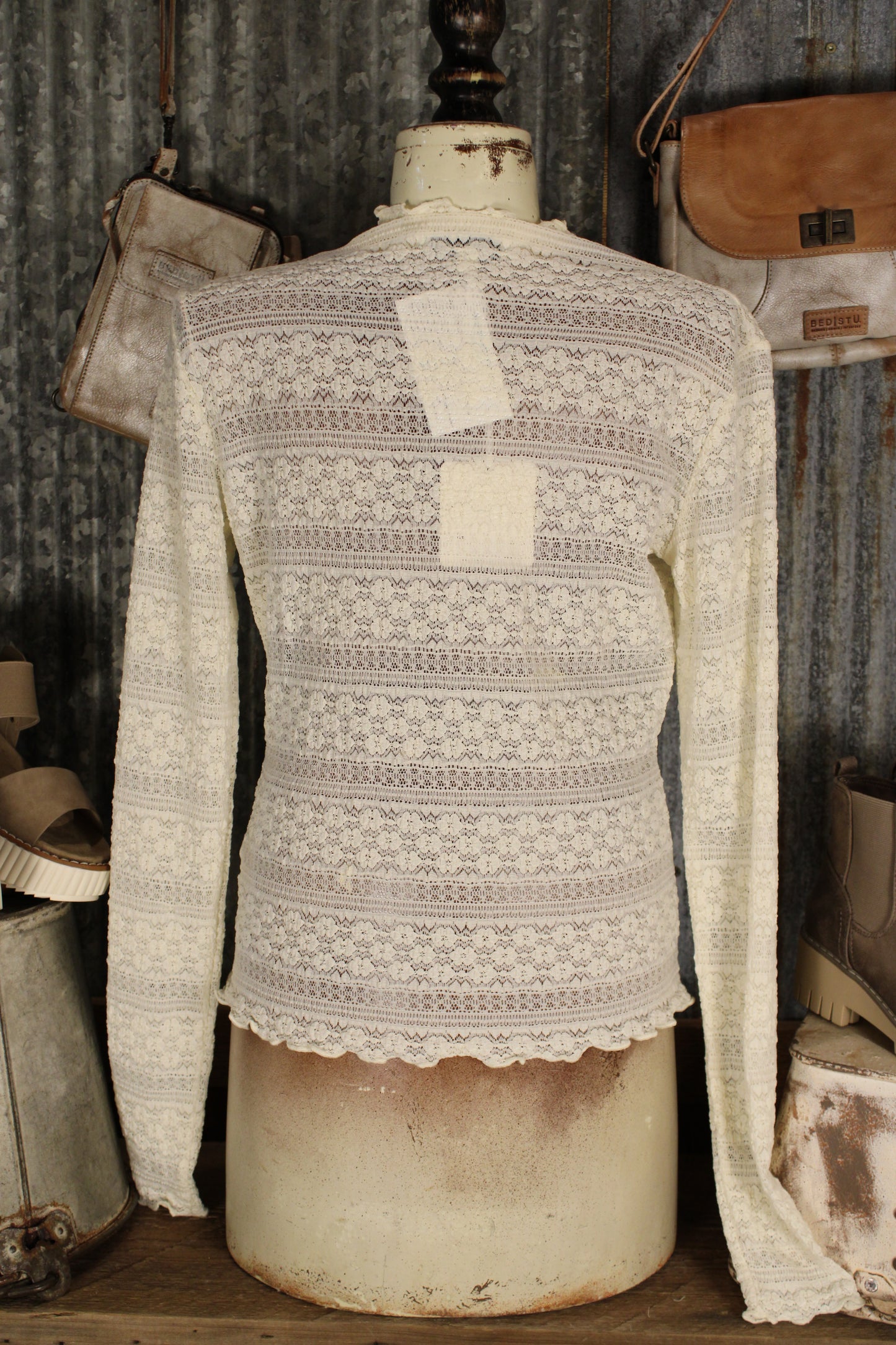 Soft Aura Cream Mesh Top