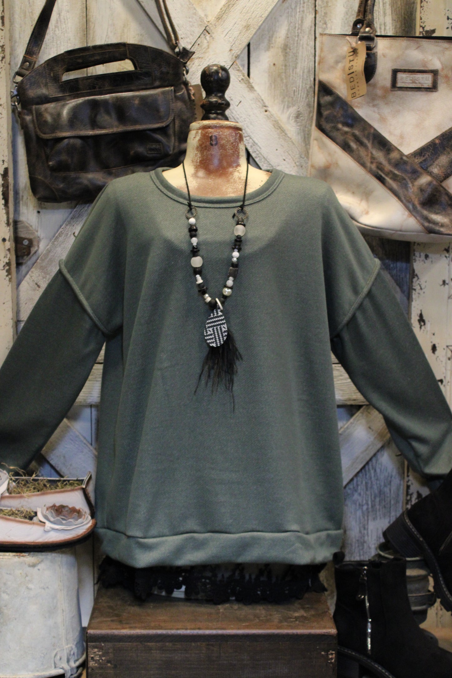 Moss Meadow Casual