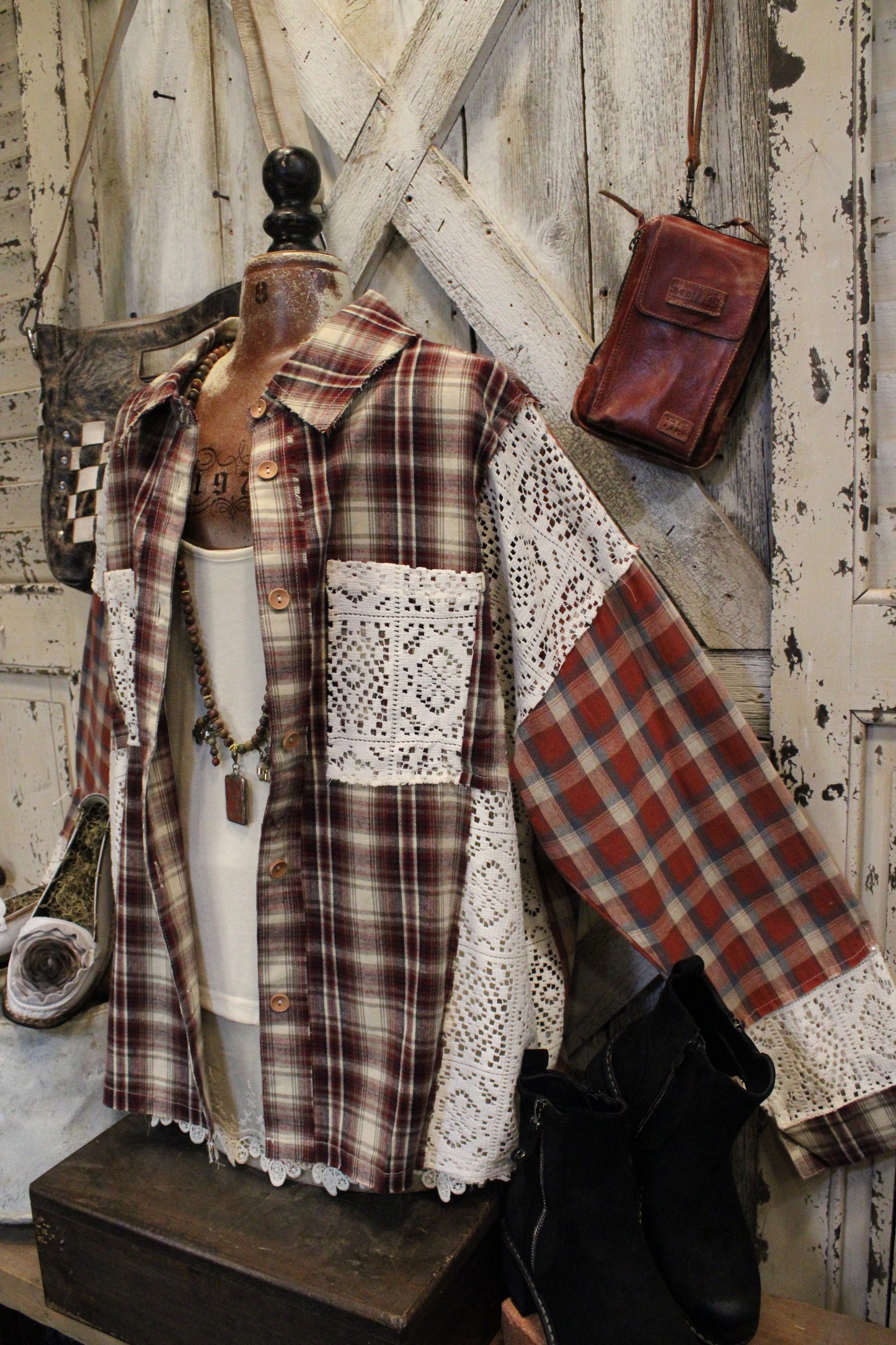 Charming Country Lace Plaid