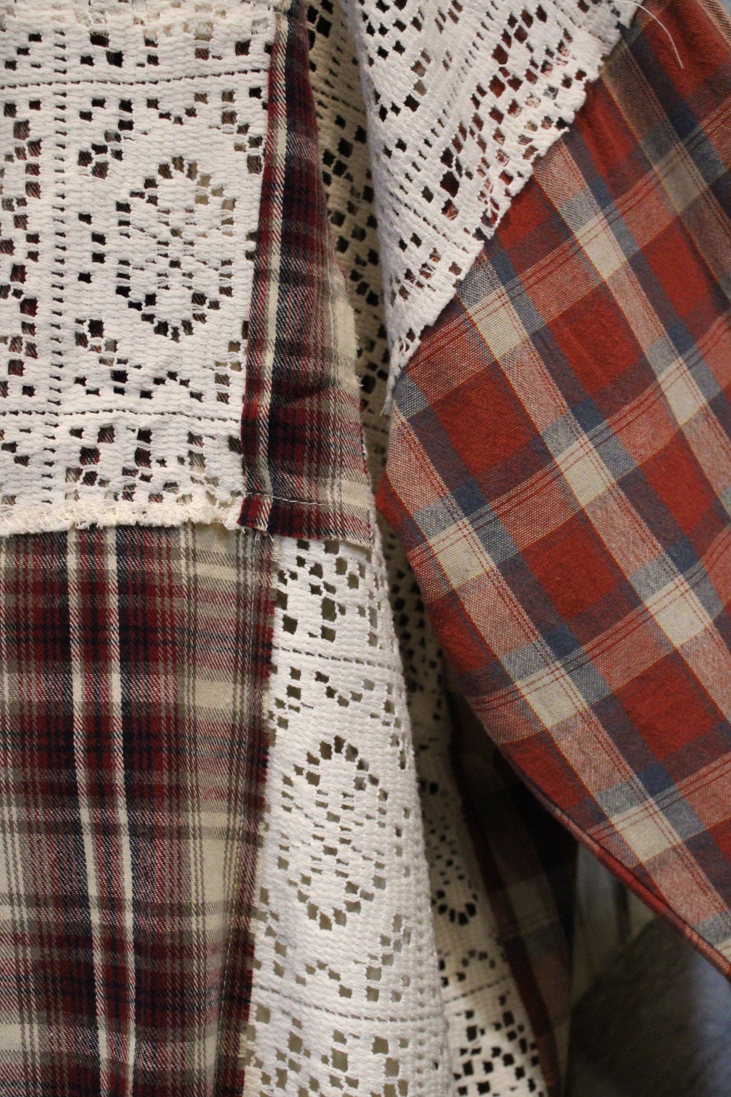 Charming Country Lace Plaid