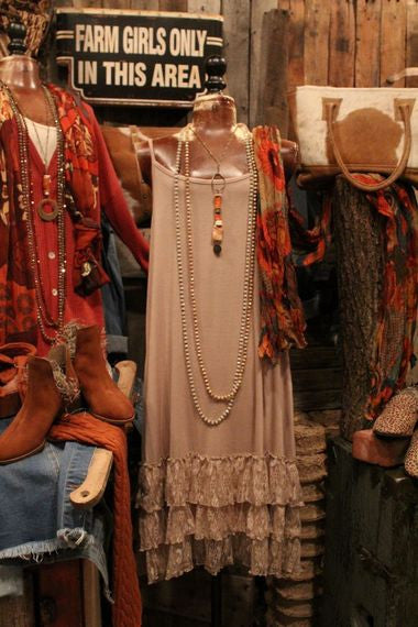 Taupe adjustable strap lace plus tank extender