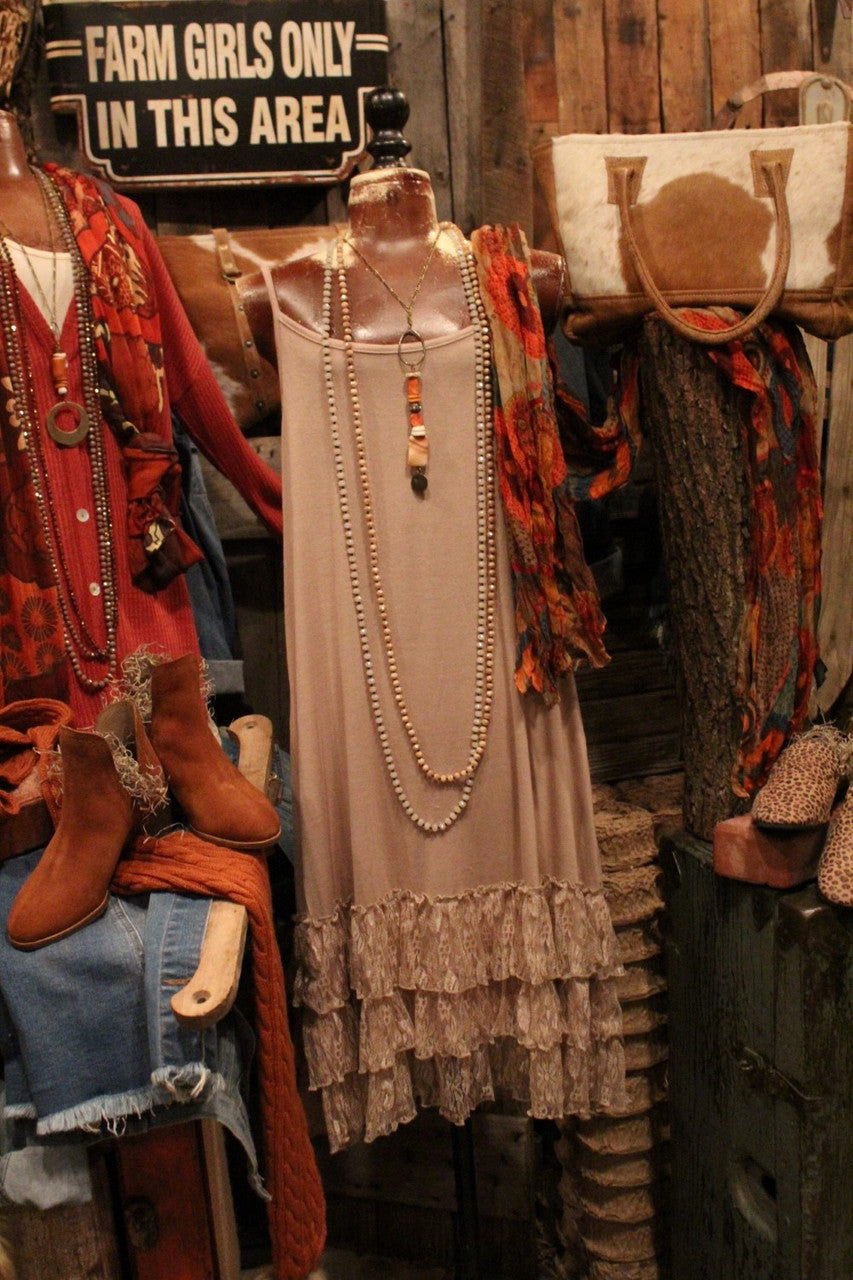 Taupe adjustable strap lace plus tank extender