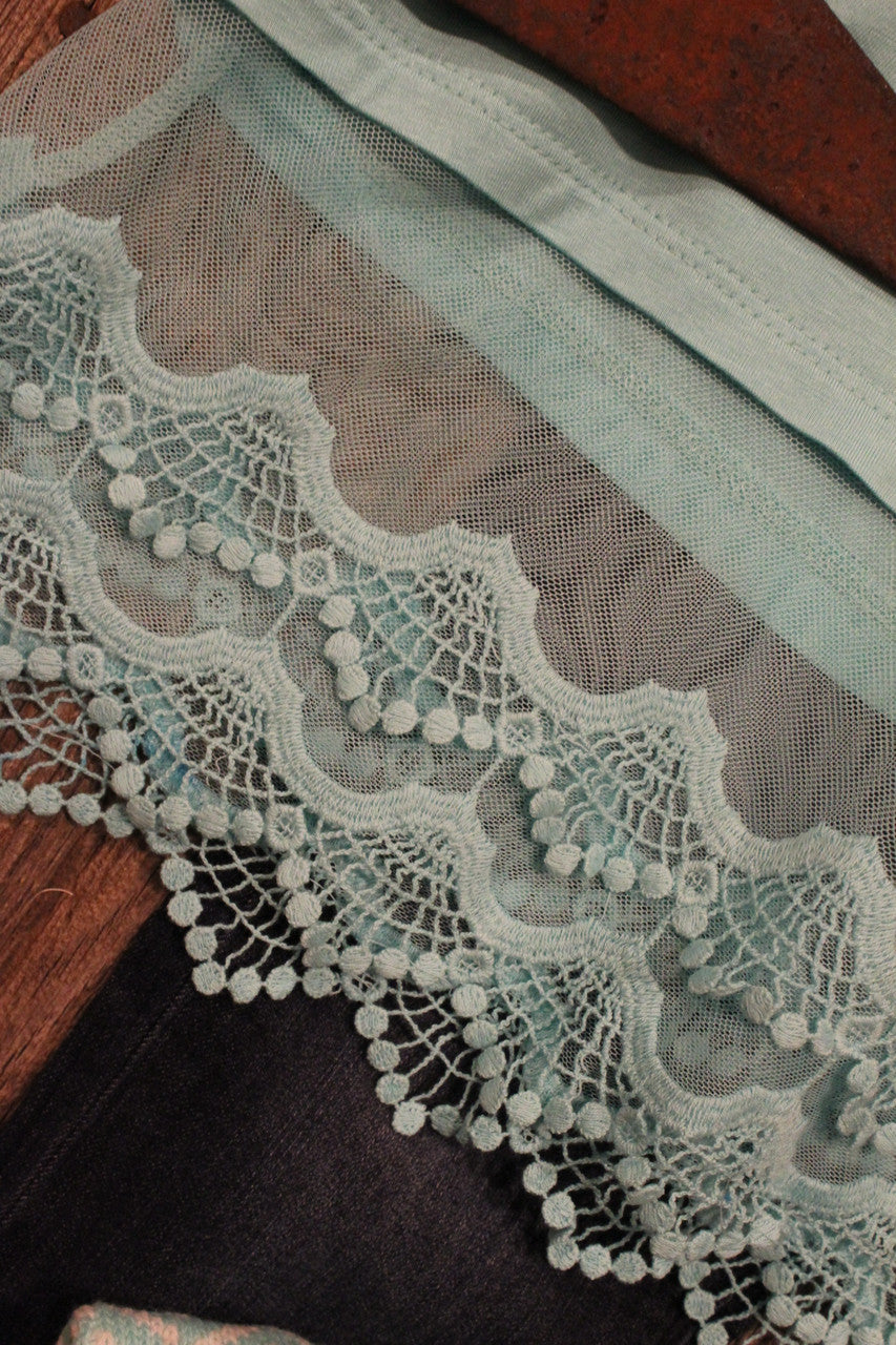 knit plus size sleeveless lace top or dress tank extender