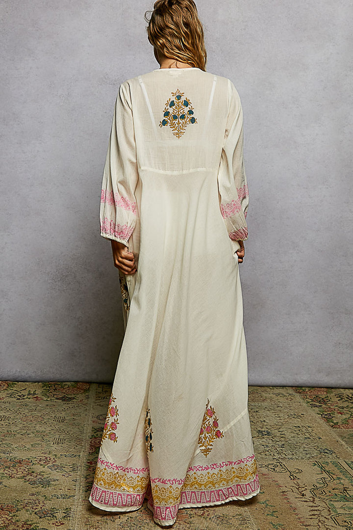 Garden Lily Breeze Maxi Dress
