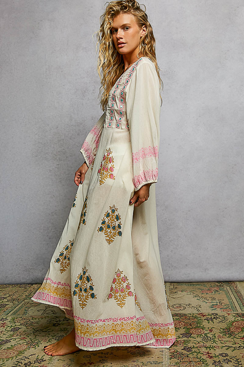 Garden Lily Breeze Maxi Dress