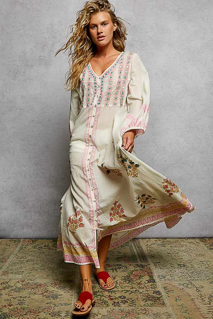 Garden Lily Breeze Maxi Dress