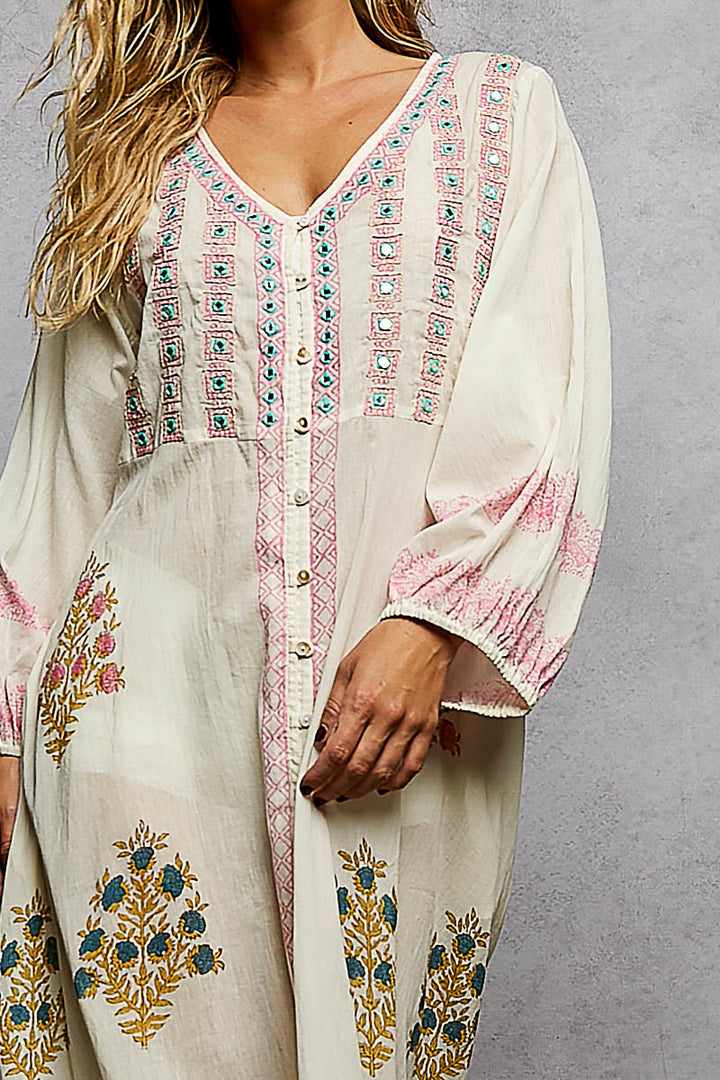 Garden Lily Breeze Maxi Dress