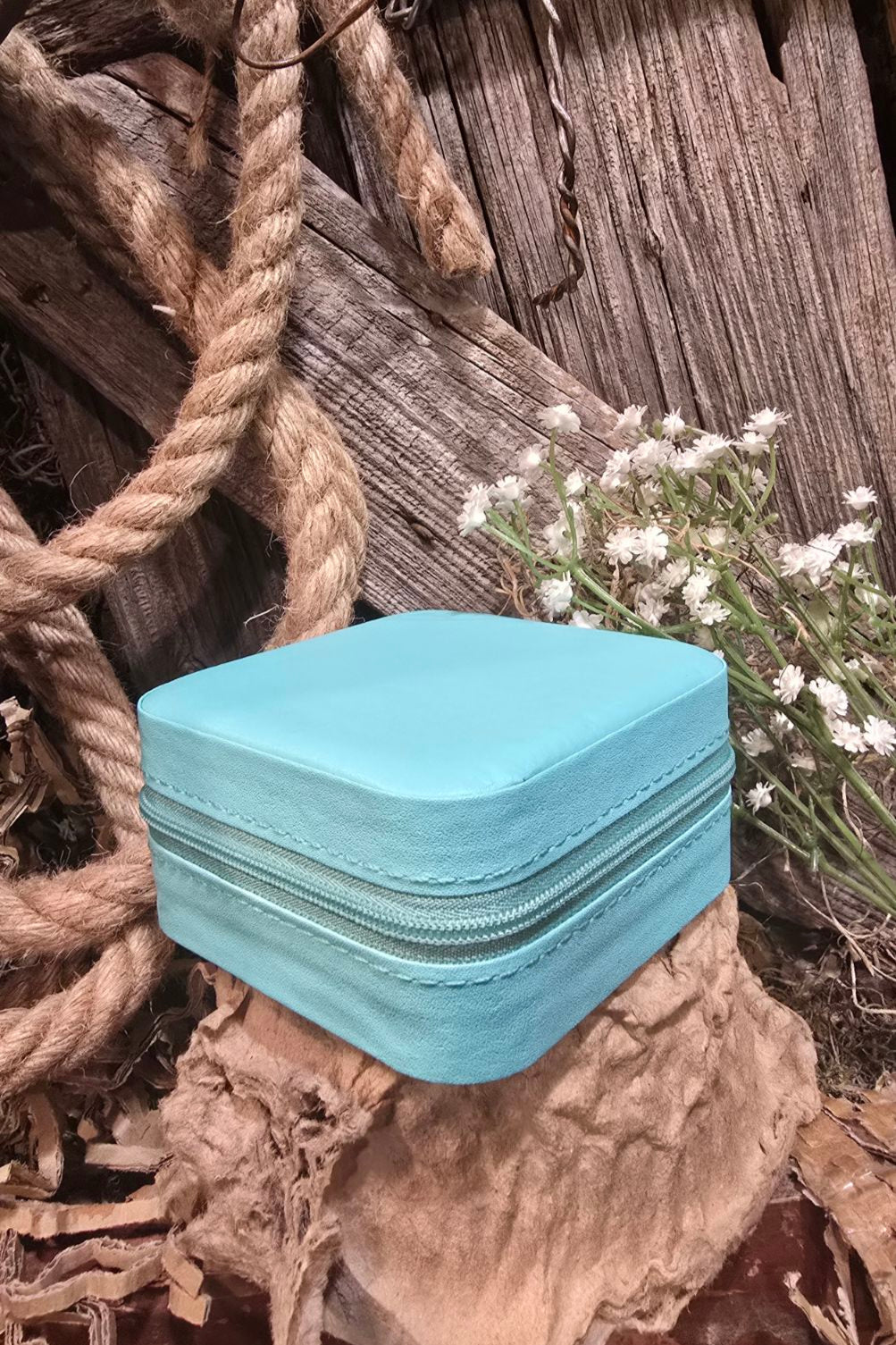 Hit The Road Turquoise Traveling Jewelry Box
