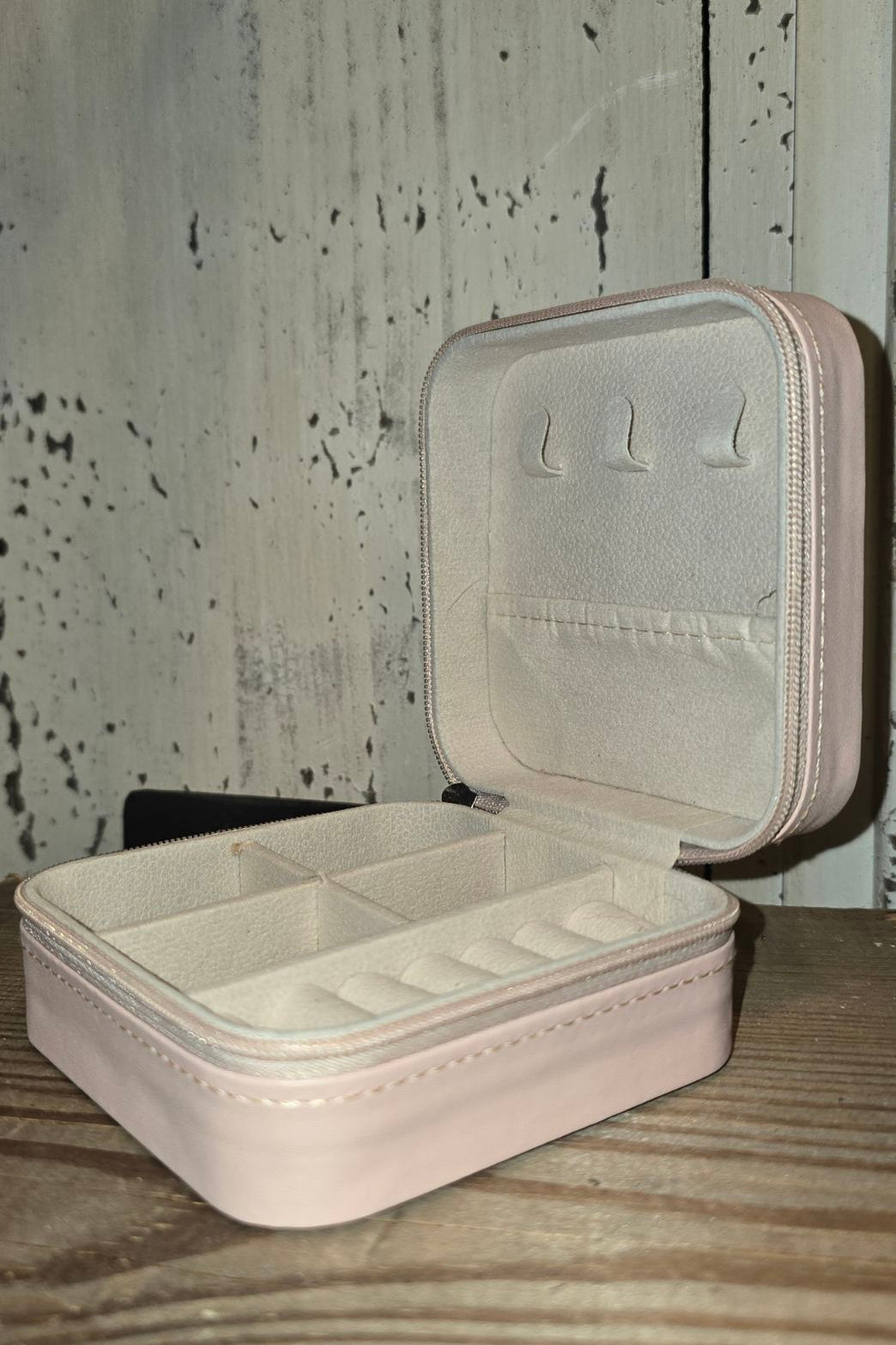 Hit The Road Pink Traveling Jewelry Box