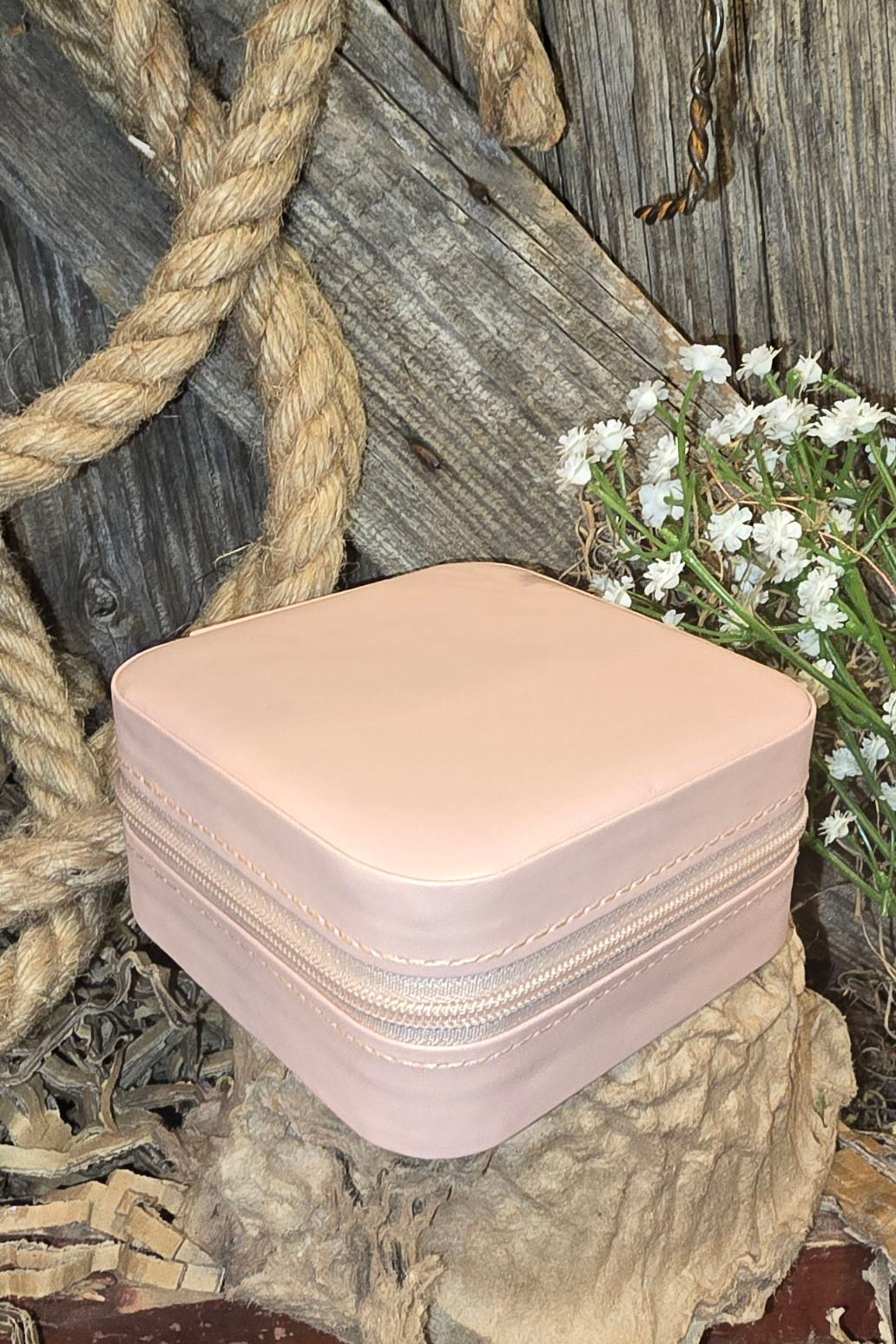Hit The Road Pink Traveling Jewelry Box
