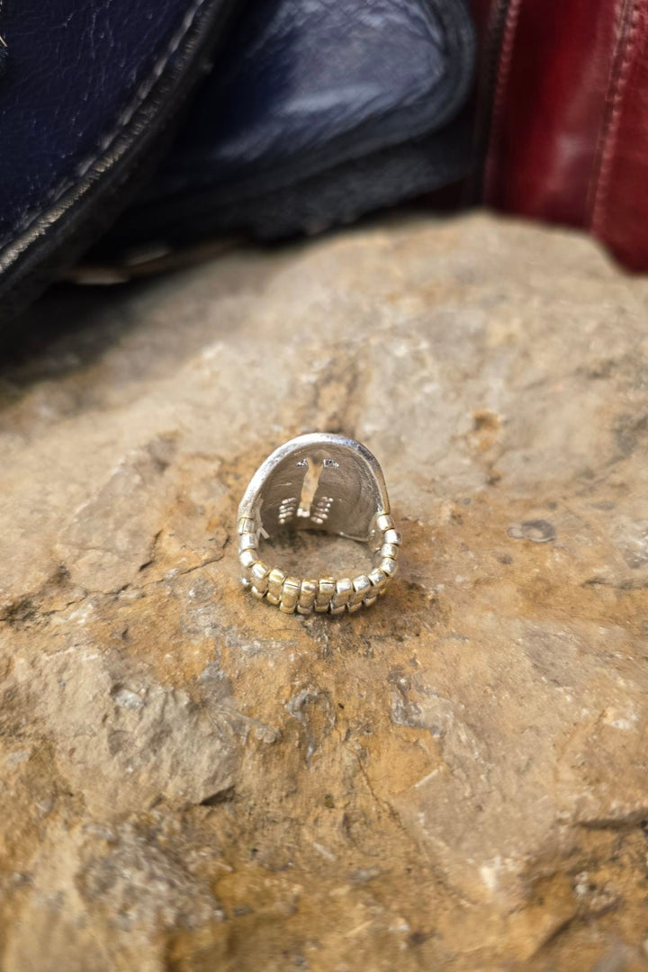Straight Arrow Ring