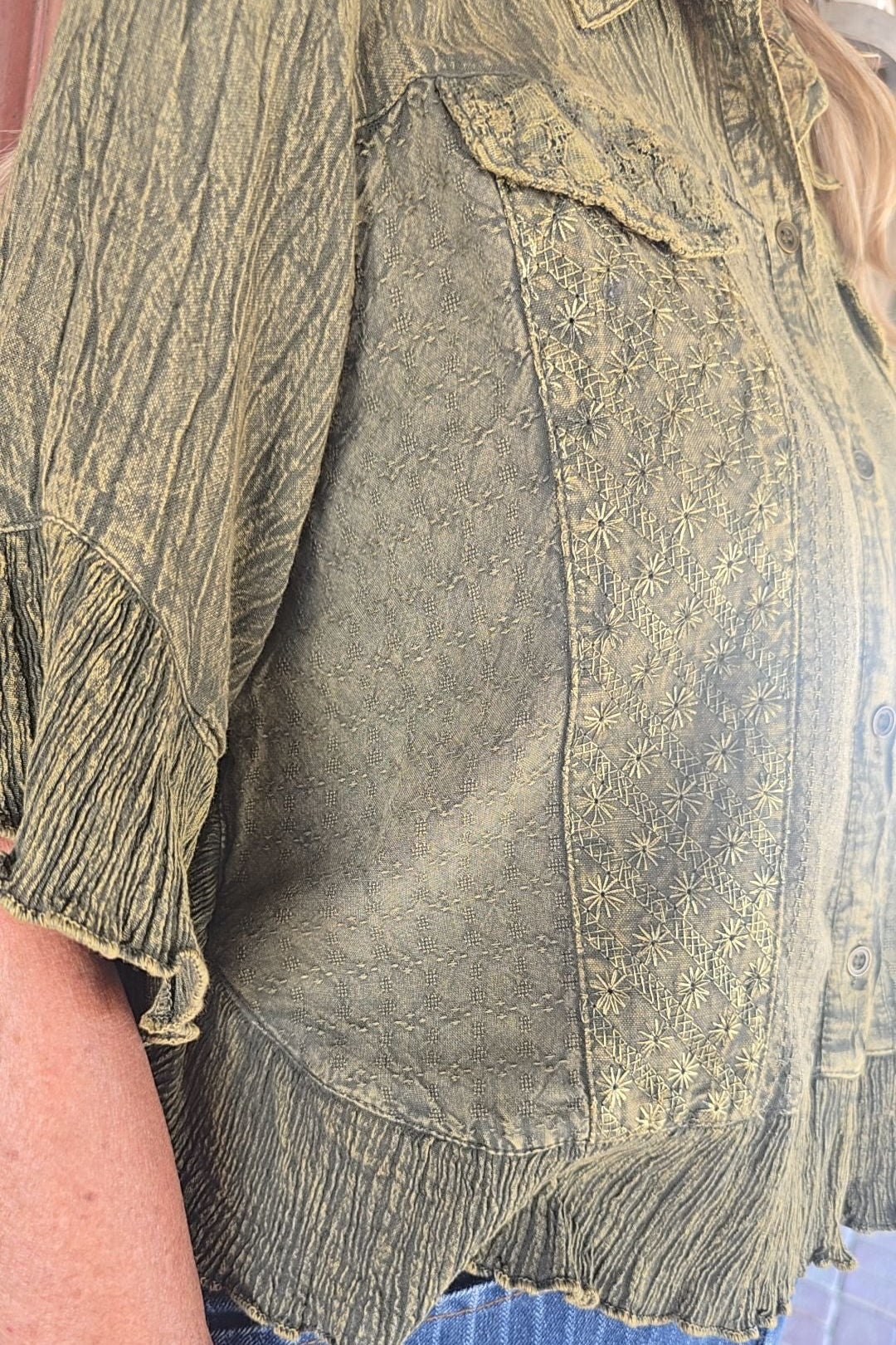 Sweetwater Ruffle Gravel Blouse