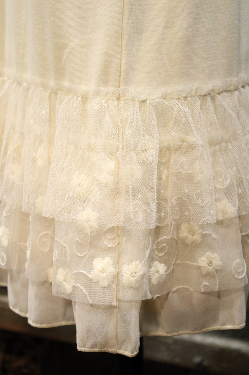 Layers of Lace Beige Extender