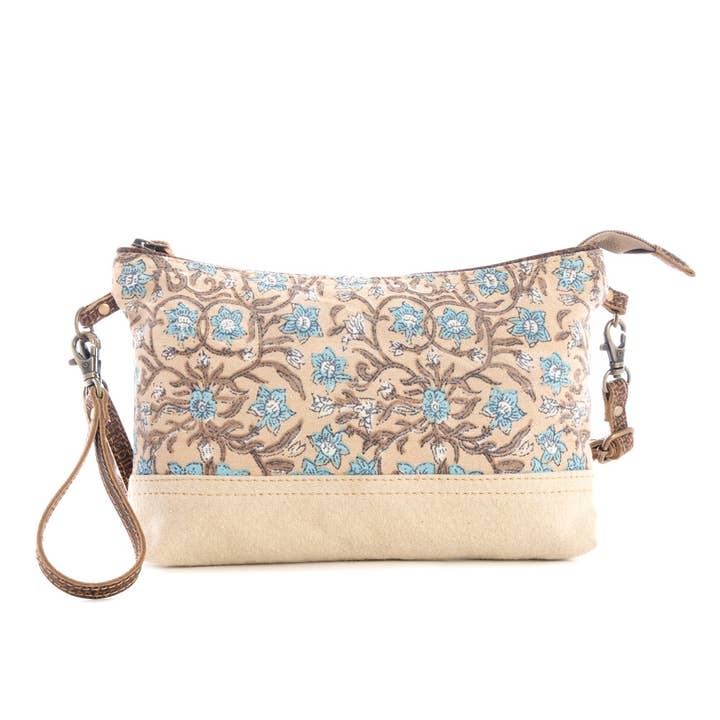 Blue Willow Tapestry Bag