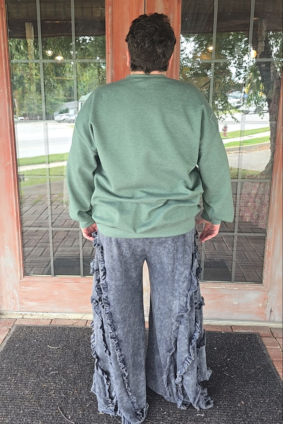 Relaxed Ruffle Charcoal Pants