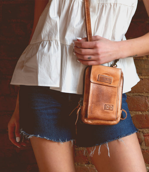 Bed|Stu Alelike Cherry Laquer Lux Handbag