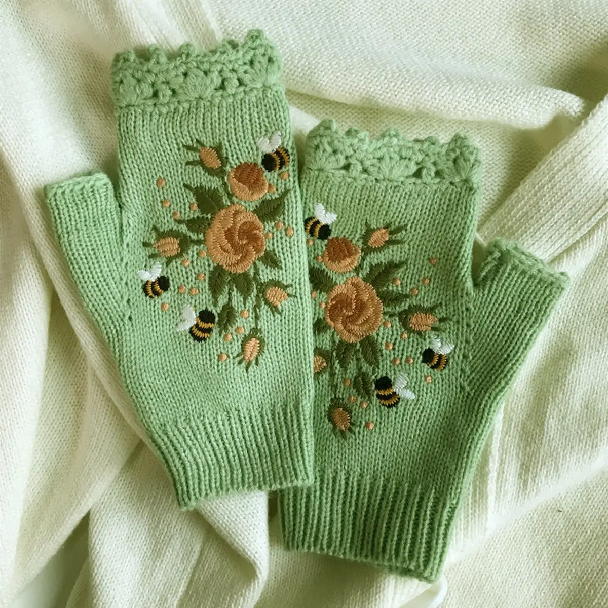 Bee Chic Floral Fingerless Gloves