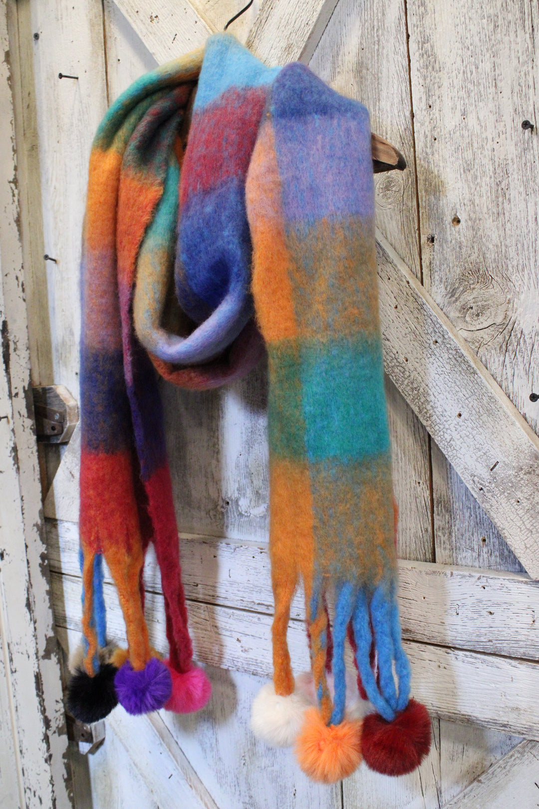 Pom Pom Scarf