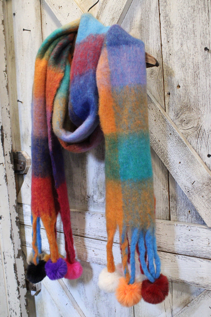 Pom Pom Scarf