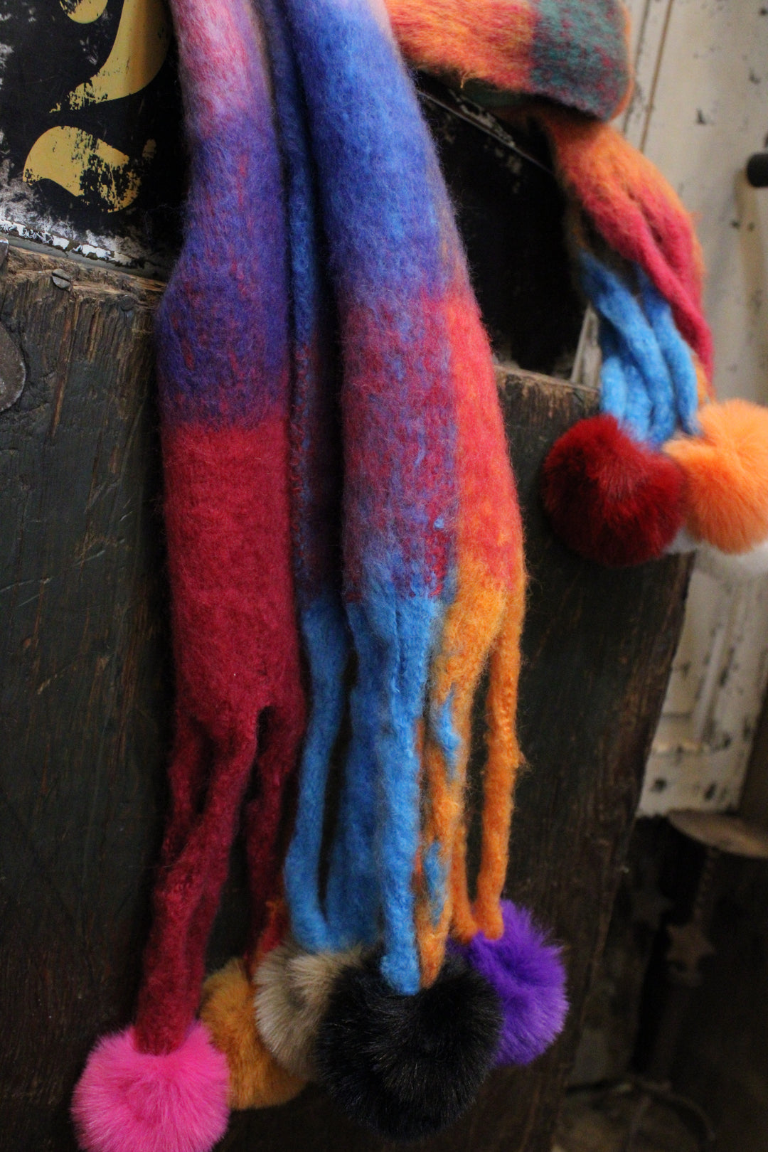 Pom Pom Scarf