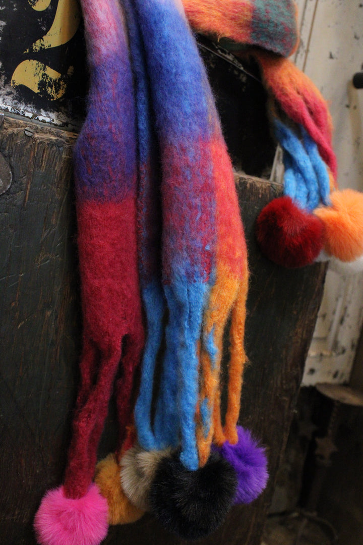 Pom Pom Scarf