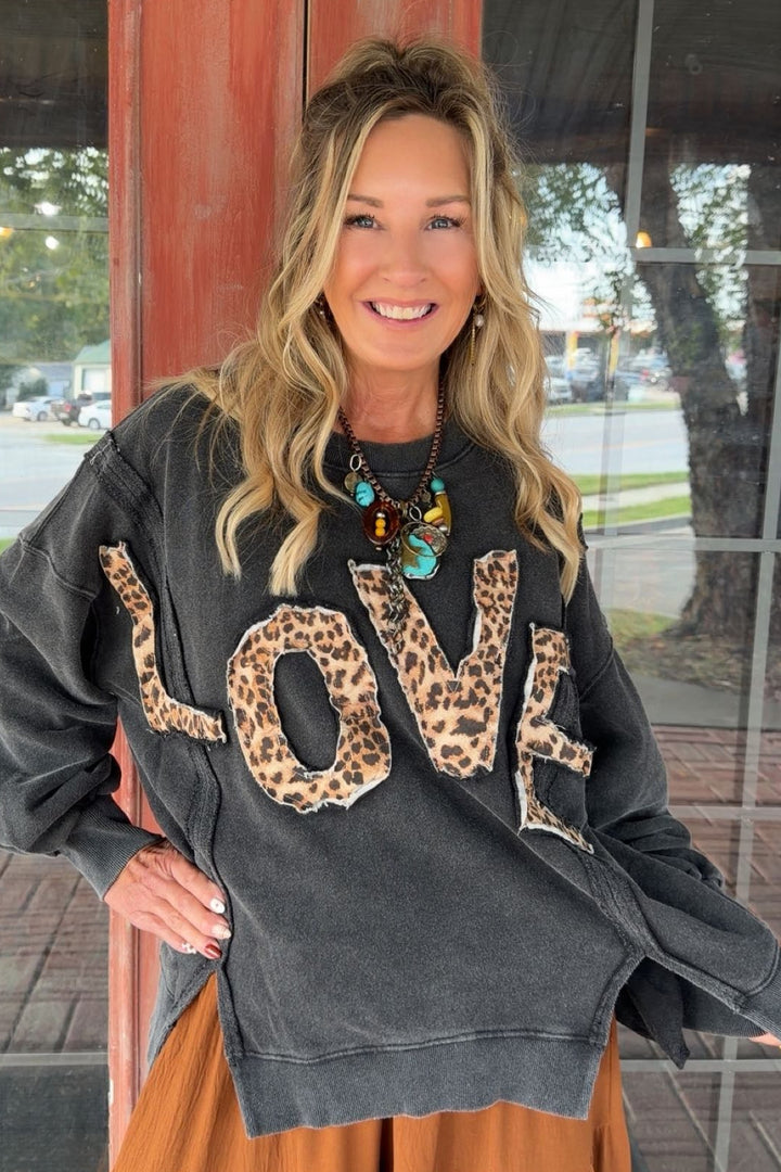 Leopard Love Sweatshirt