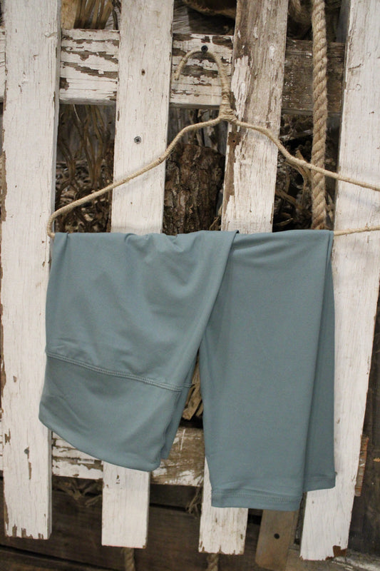 Tidewater Teal Butter Leggings