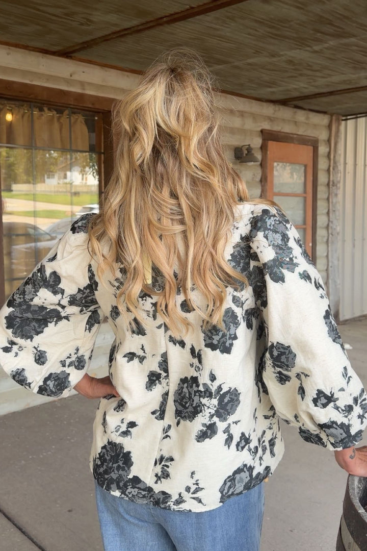 Ivory &amp; Noir Floral Blouse