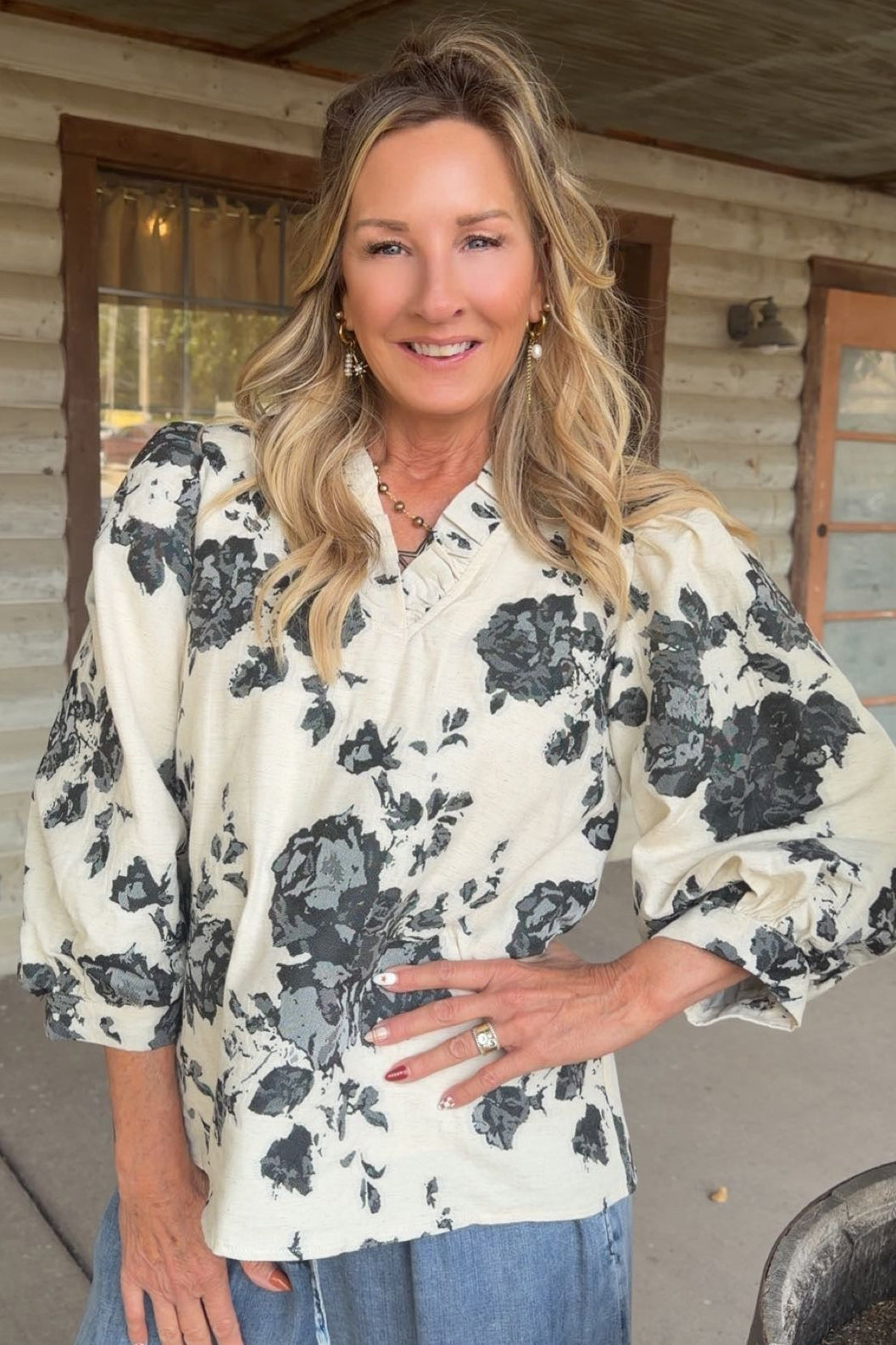 Ivory &amp; Noir Floral Blouse