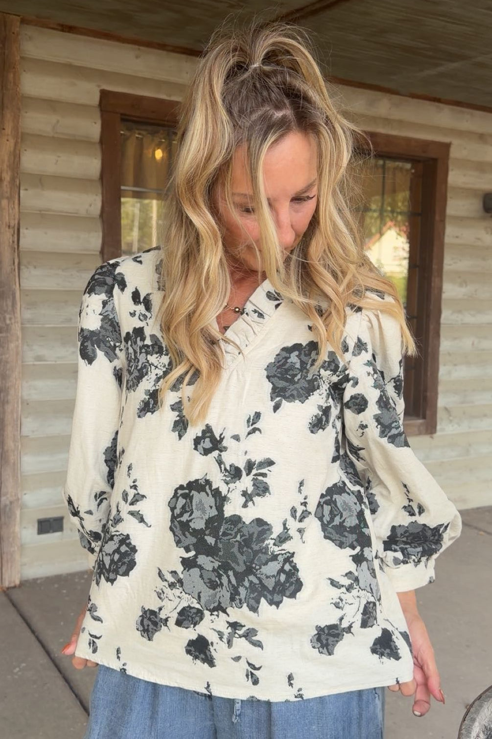 Ivory &amp; Noir Floral Blouse